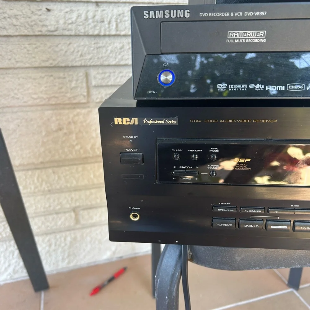 RCA STAV-3860 Home Theater Digital Professional Series Dolby AV Receiver